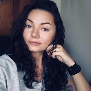 Meet your Posher, Olivia